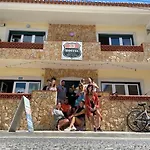 Vandrerhjem 33Hostel - Solo Traveller 18 To 35 Only