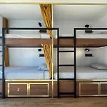33Hostel - Solo Traveller 18 To 35 Only *