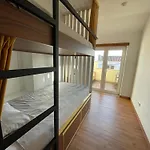 33Hostel - Solo Traveller 18 To 35 Only Vandrerhjem *