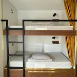 Hostel 33hostel - Solo Traveller 18 To 35 Only *