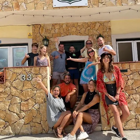 33hostel - Solo Traveller 18 To 35 Only Albergue Baleal