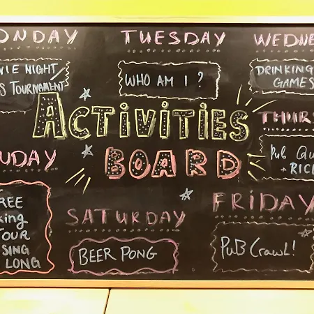 Vandrarhem 33 - Youth 18 To 35 Only Baleal