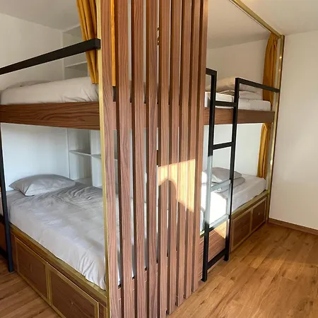 33hostel - Solo Traveller 18 To 35 Only Baleal