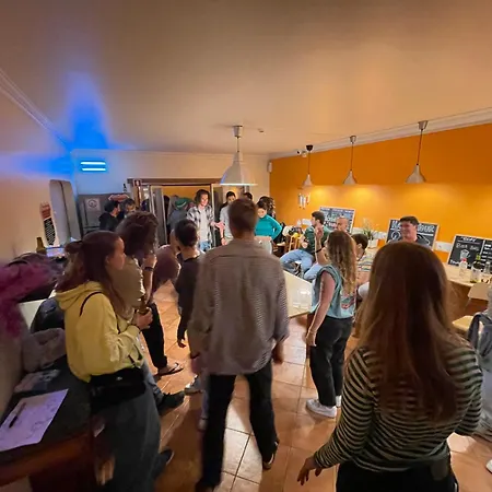 33 - Youth 18 To 35 Only * Baleal