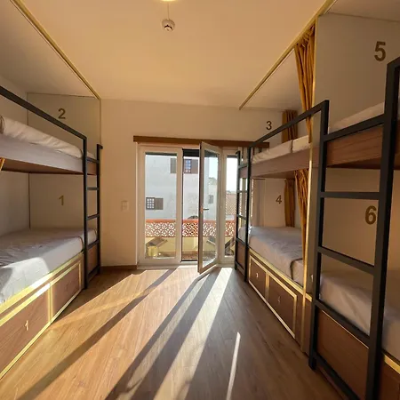 33hostel - Solo Traveller 18 To 35 Only * Baleal