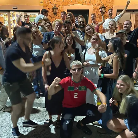 Vandrarhem 33 - Youth 18 To 35 Only *