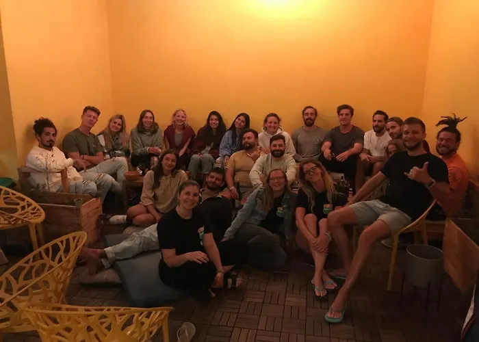 33Hostel - Solo Traveller 18 To 35 Only Hostel Baleal