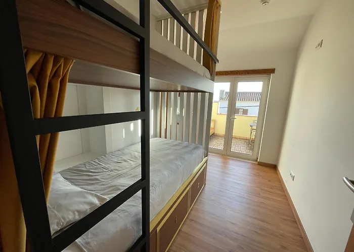 33Hostel - Solo Traveller 18 To 35 Only Hostel *