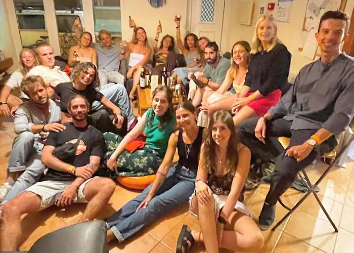 Hostel 33Hostel - Solo Traveller 18 To 35 Only Baleal