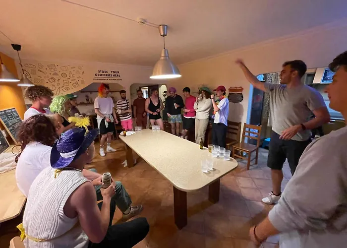 33 - Youth 18 To 35 Only * Baleal