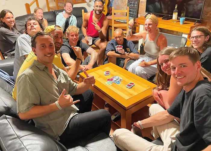 33Hostel - Solo Traveller 18 To 35 Only