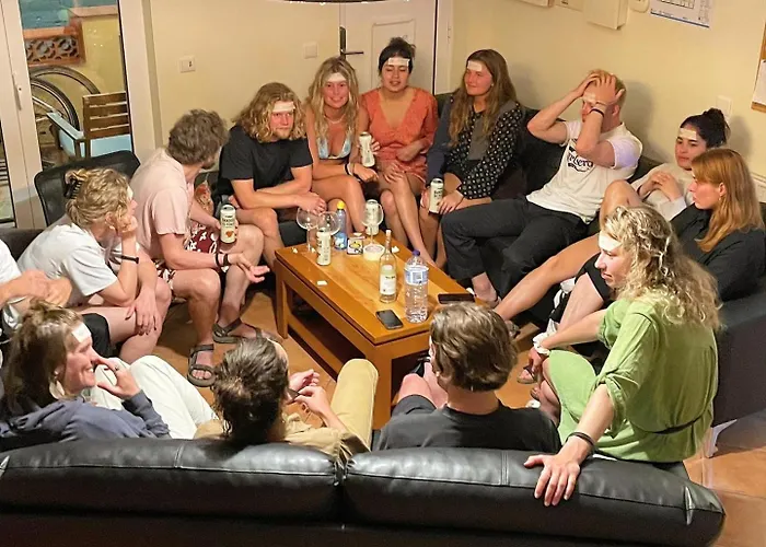 Hostel 33Hostel - Solo Traveller 18 To 35 Only